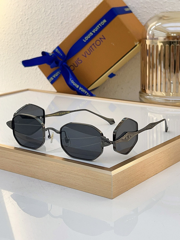 LV Sunglasses AAAA-4703