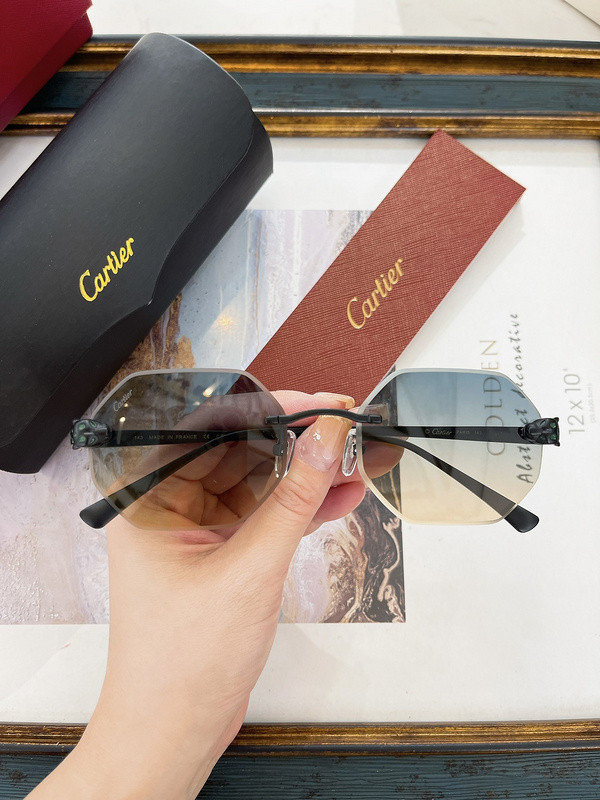 Cartier Sunglasses AAAA-6179