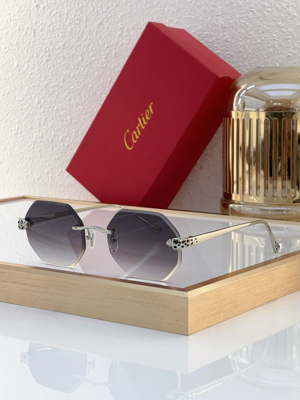 Cartier Sunglasses AAAA-6822