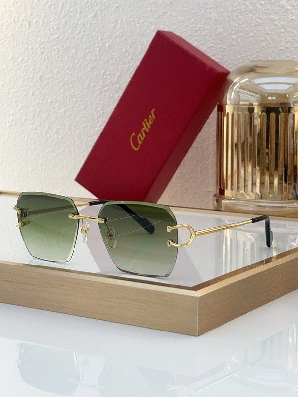 Cartier Sunglasses AAAA-6622