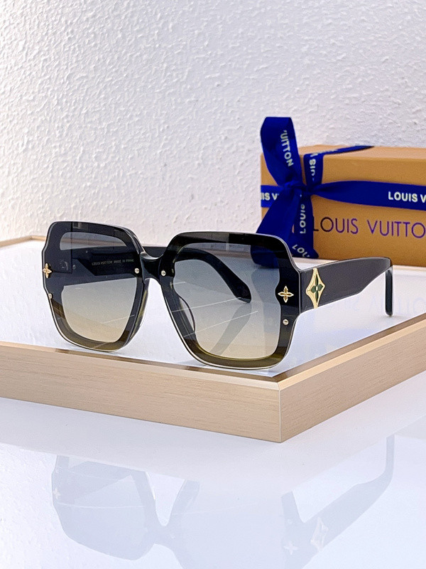 LV Sunglasses AAAA-4690