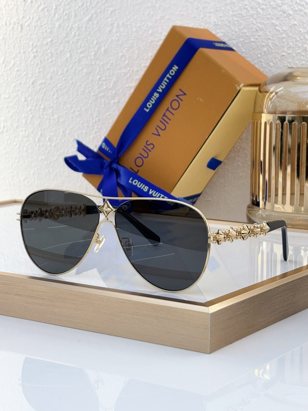 LV Sunglasses AAAA-4673