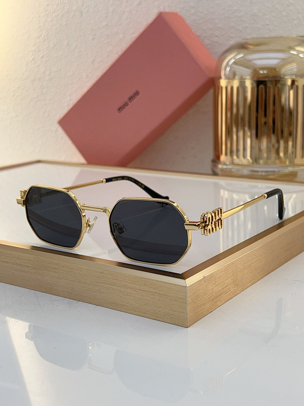 Miu Miu Sunglasses AAAA-1099