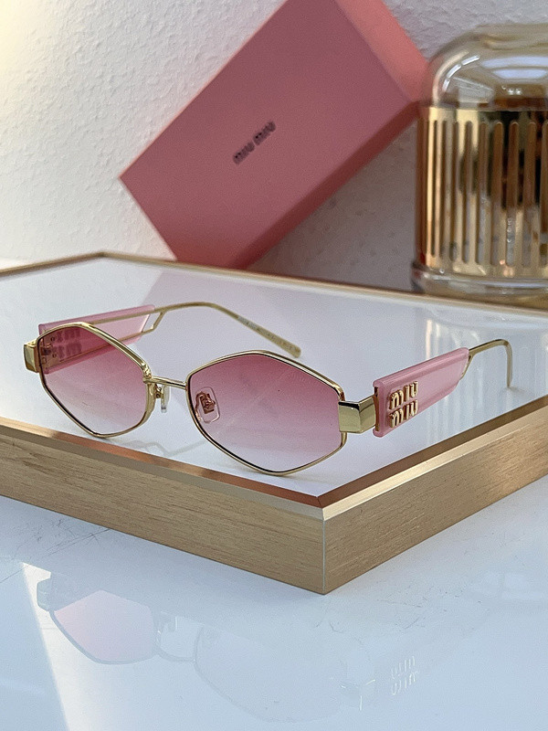 Miu Miu Sunglasses AAAA-1200