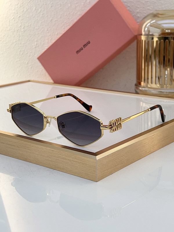 Miu Miu Sunglasses AAAA-1119