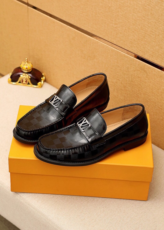 LV Men shoes 1：1 quality-4977