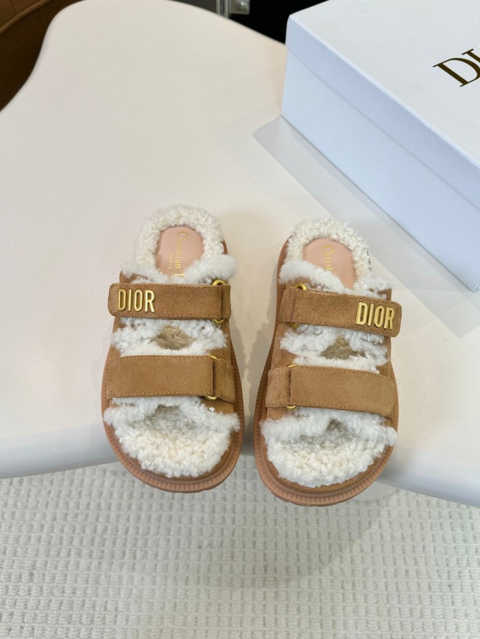 Dior women slippers 1：1 quality-395