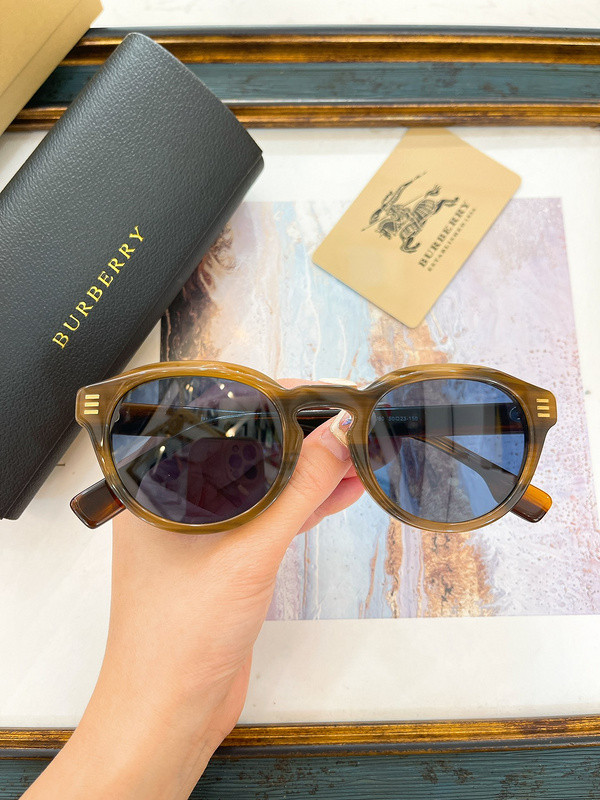 Burberry Sunglasses AAAA-2778