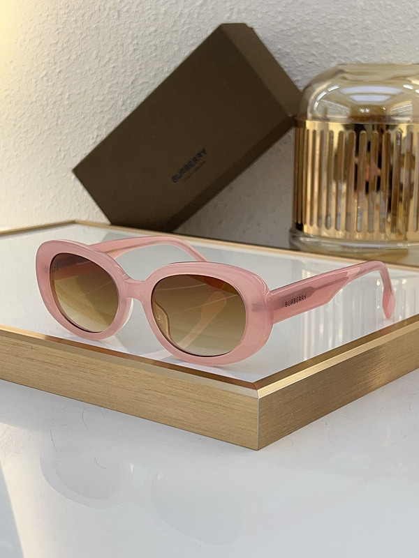 Burberry Sunglasses AAAA-2740