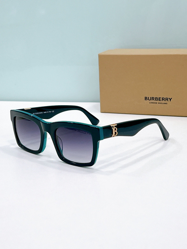 Burberry Sunglasses AAAA-2806