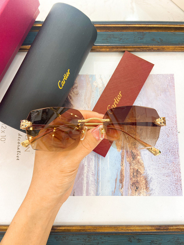 Cartier Sunglasses AAAA-7418