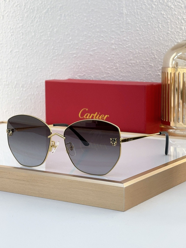 Cartier Sunglasses AAAA-7077