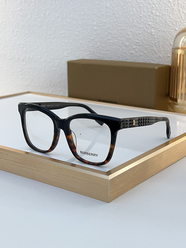 Burberry Sunglasses AAAA-2655