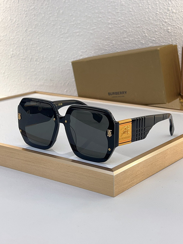 Burberry Sunglasses AAAA-2812