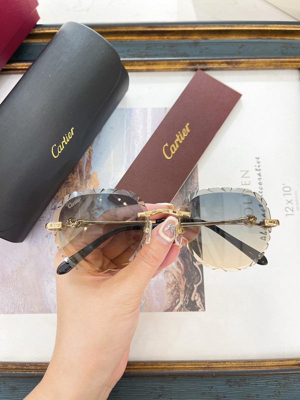 Cartier Sunglasses AAAA-7115