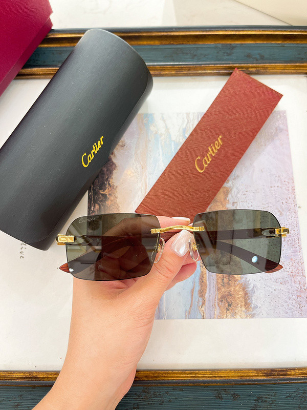 Cartier Sunglasses AAAA-7253