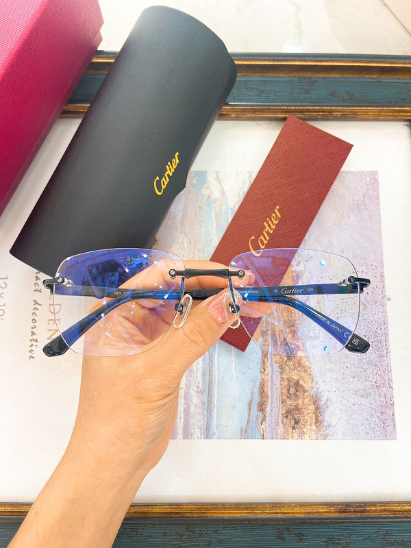 Cartier Sunglasses AAAA-7323