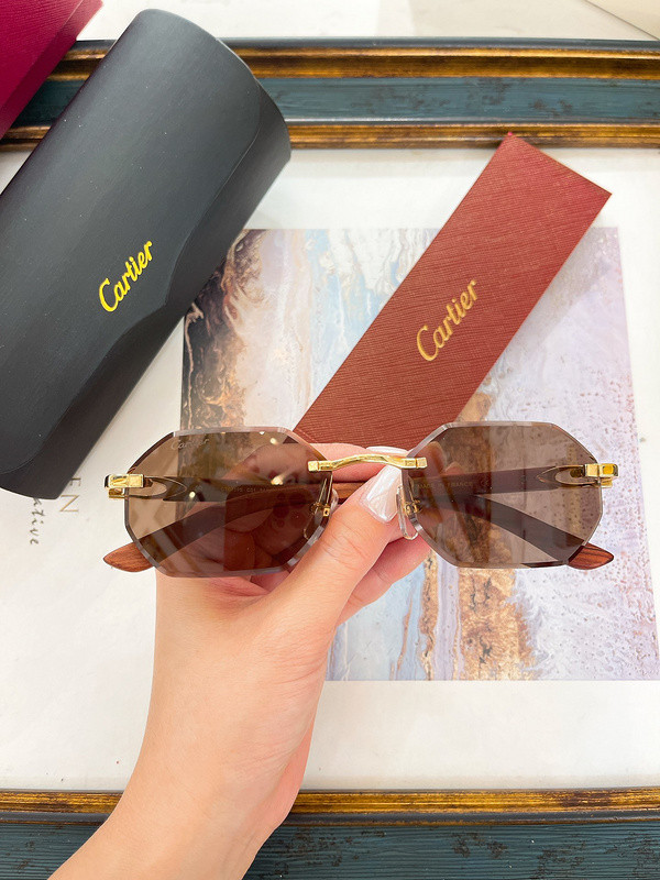 Cartier Sunglasses AAAA-7216