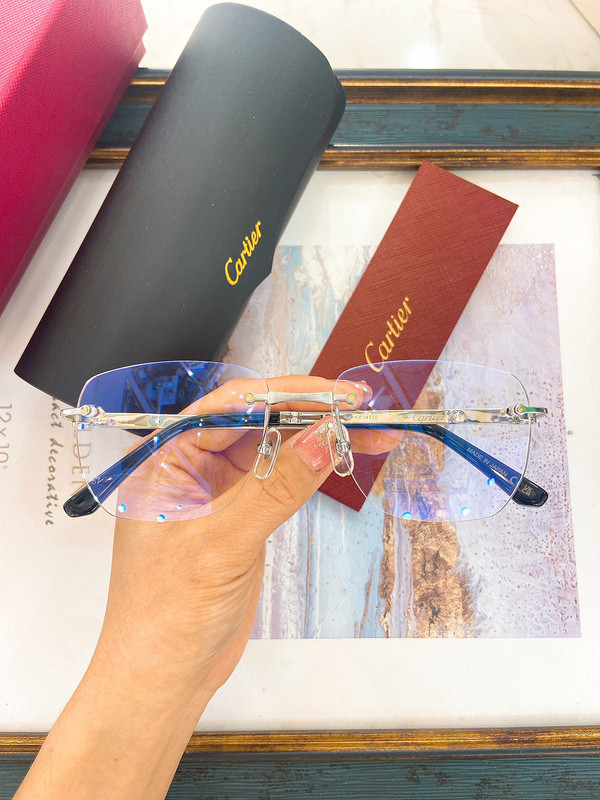 Cartier Sunglasses AAAA-7325