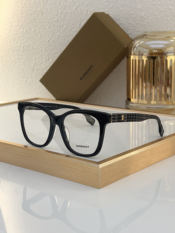 Burberry Sunglasses AAAA-2669