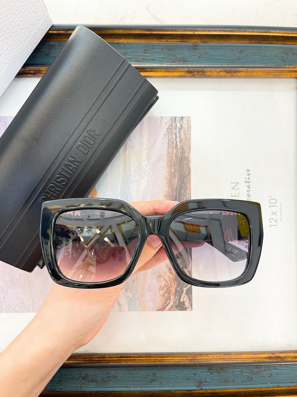 Dior Sunglasses AAAA-2954