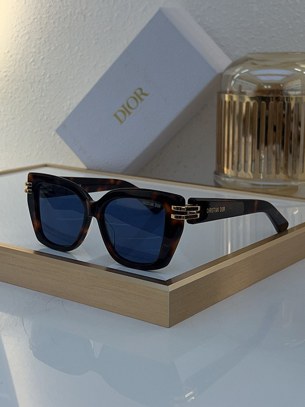 Dior Sunglasses AAAA-2897