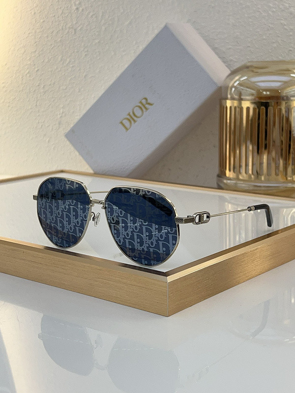 Dior Sunglasses AAAA-2917