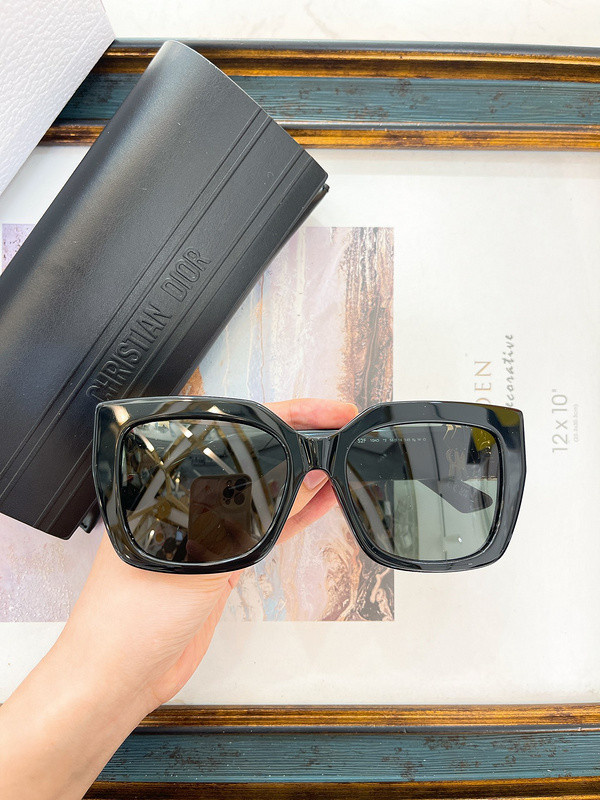 Dior Sunglasses AAAA-2953