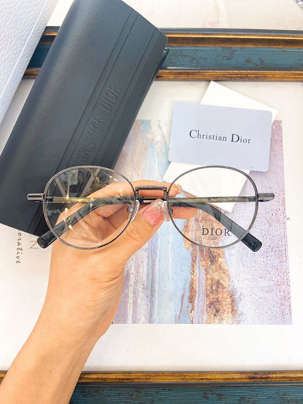 Dior Sunglasses AAAA-2892