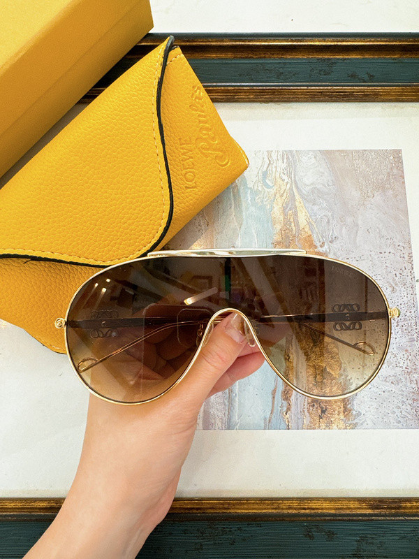 Loewe Sunglasses AAAA-501