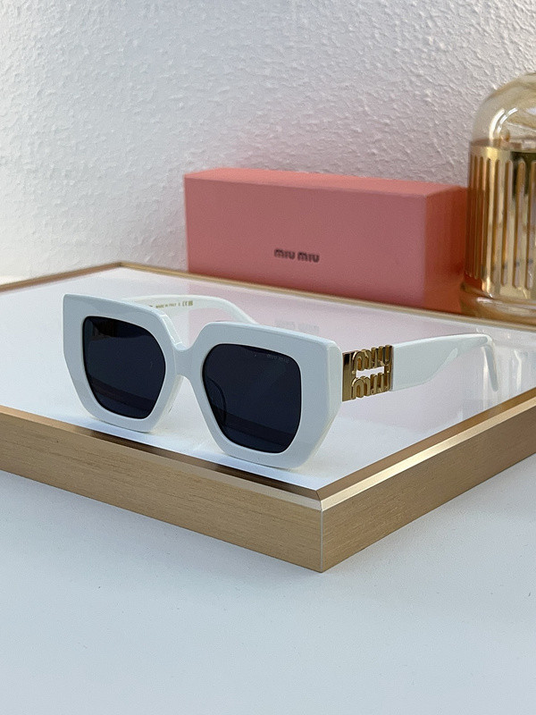 Miu Miu Sunglasses AAAA-1285