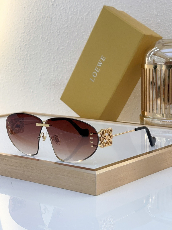Loewe Sunglasses AAAA-481