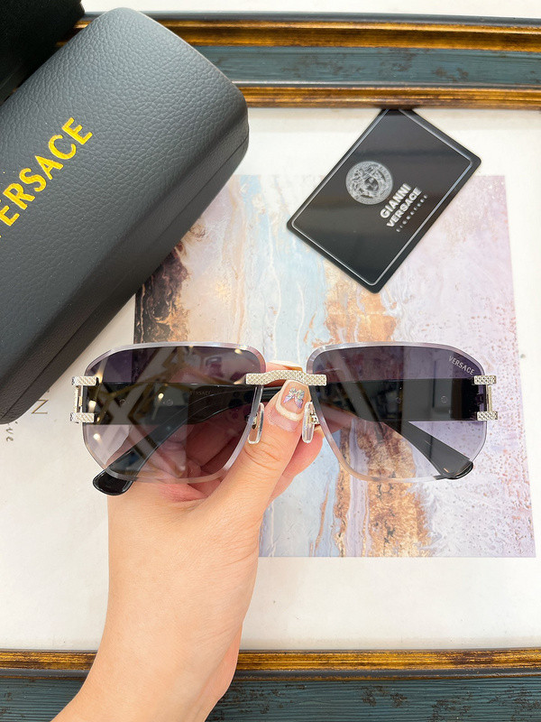 Versace Sunglasses AAAA-2804