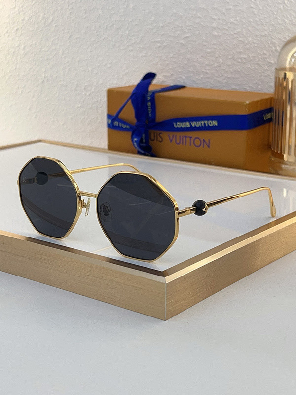 LV Sunglasses AAAA-4986