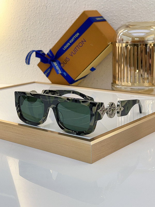 LV Sunglasses AAAA-5113
