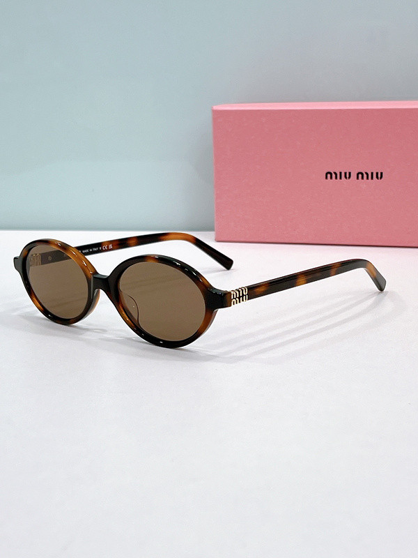 Miu Miu Sunglasses AAAA-1422