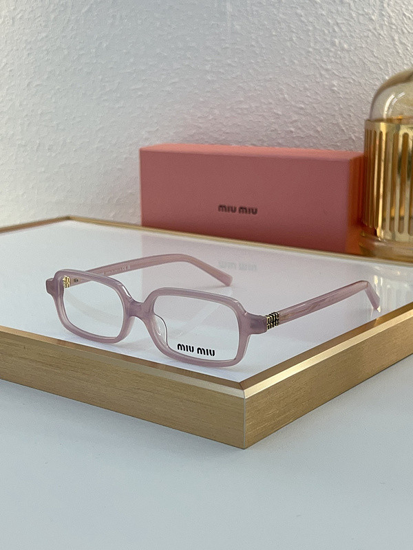Miu Miu Sunglasses AAAA-1370