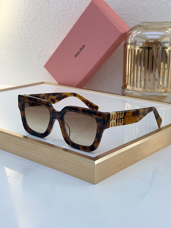 Miu Miu Sunglasses AAAA-1342