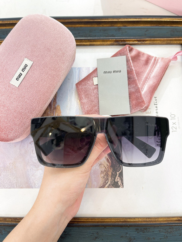 Miu Miu Sunglasses AAAA-1265