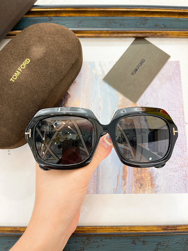 Tom Ford Sunglasses AAAA-3716