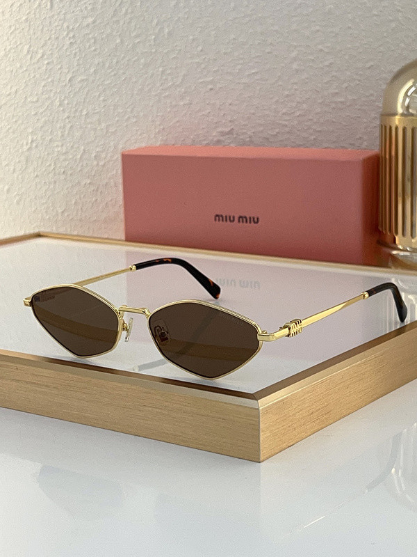 Miu Miu Sunglasses AAAA-1508