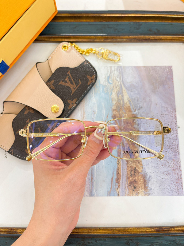 LV Sunglasses AAAA-5106