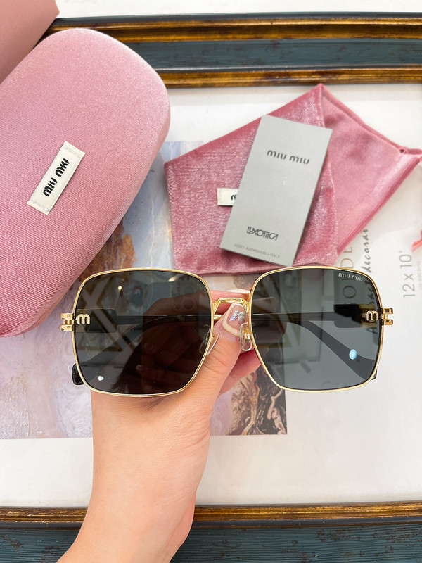 Miu Miu Sunglasses AAAA-1467