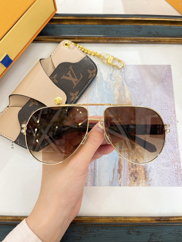 LV Sunglasses AAAA-5012