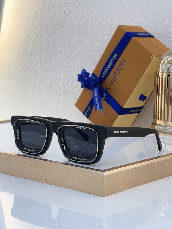 LV Sunglasses AAAA-5072