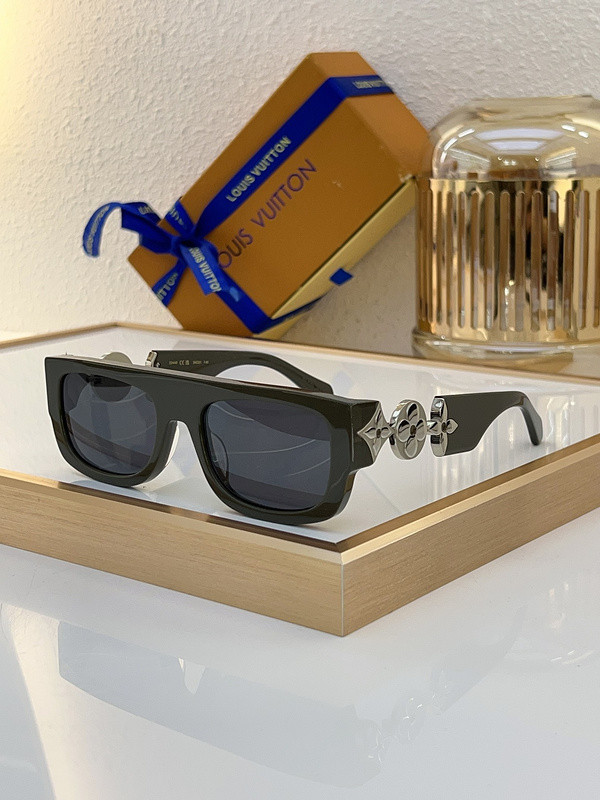 LV Sunglasses AAAA-5115