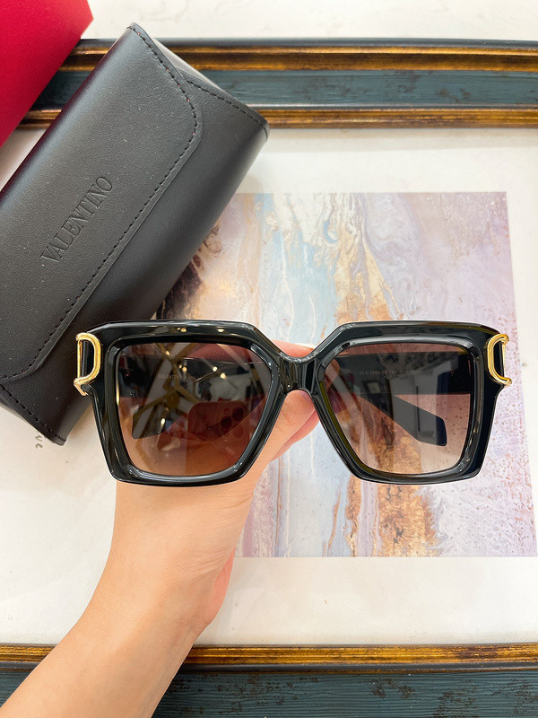 V Sunglasses AAAA-573