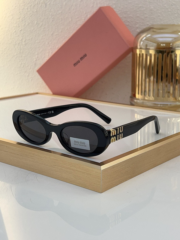 Miu Miu Sunglasses AAAA-1448