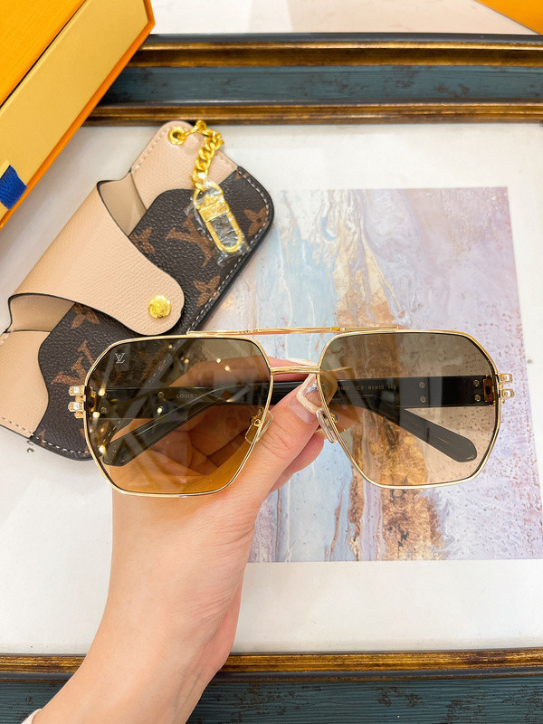 LV Sunglasses AAAA-5008
