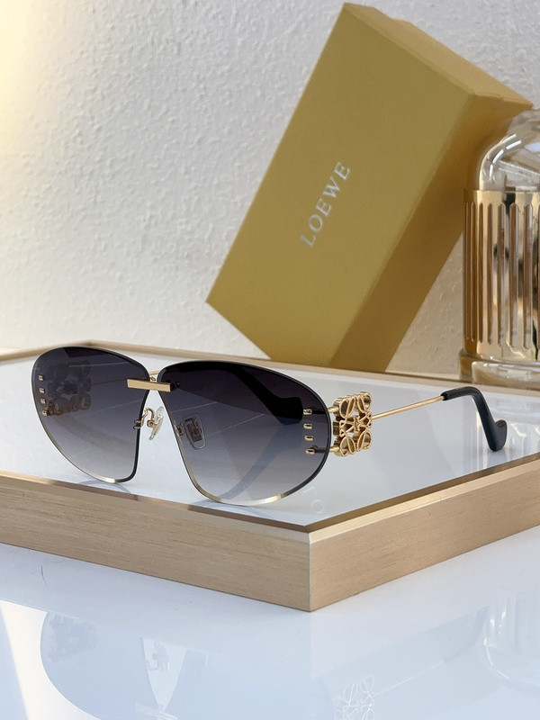 Loewe Sunglasses AAAA-483